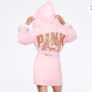 Pink bling robe xs/s NWT